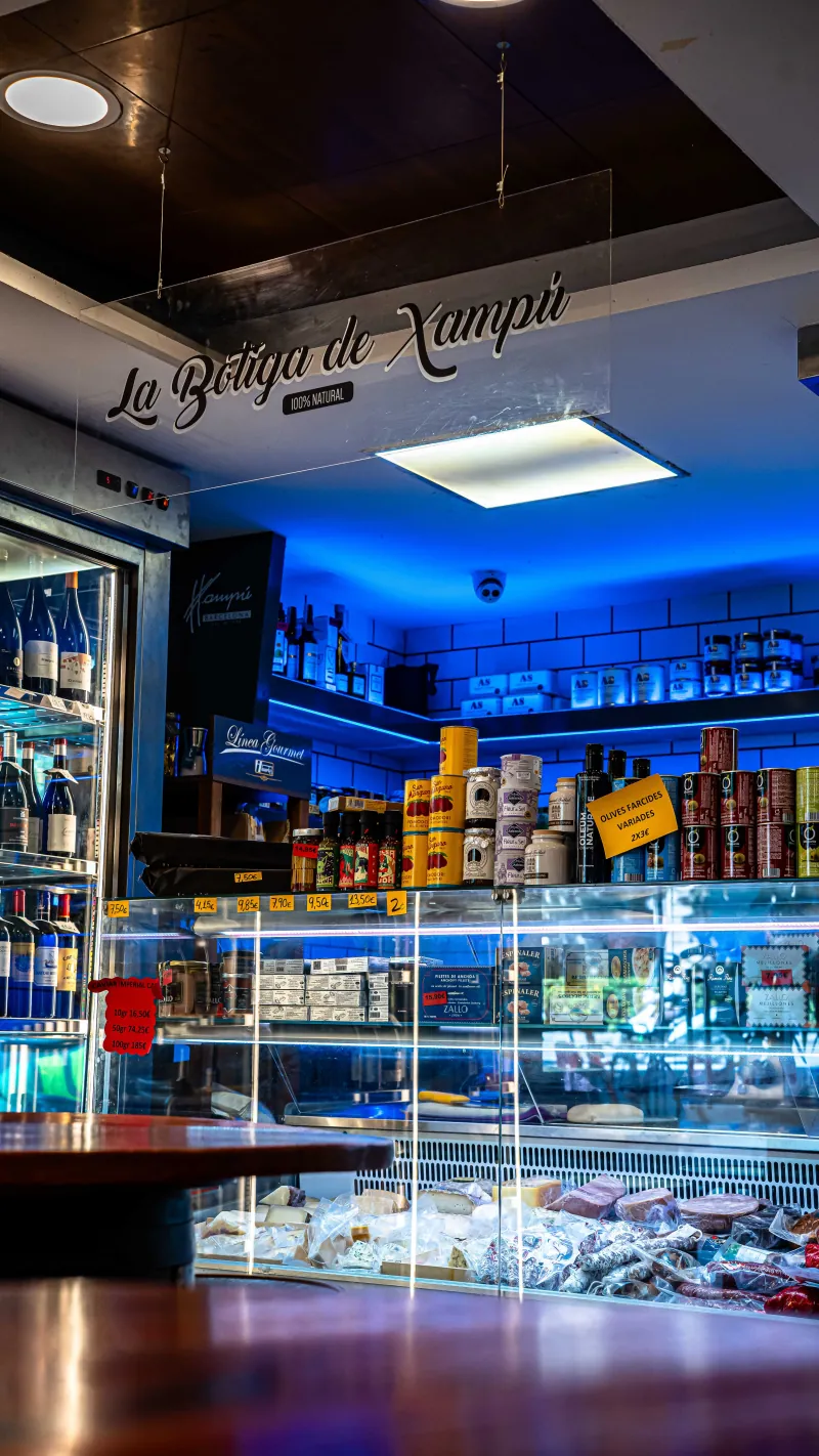 Vinoteca de Xampú Barcelona con más de 350 referencias